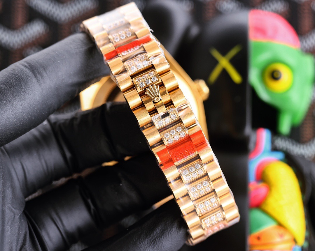 Rolex ロレックス 2025年新作 デイトナ 機械式腕時計 ダイヤモンド装飾シリーズ