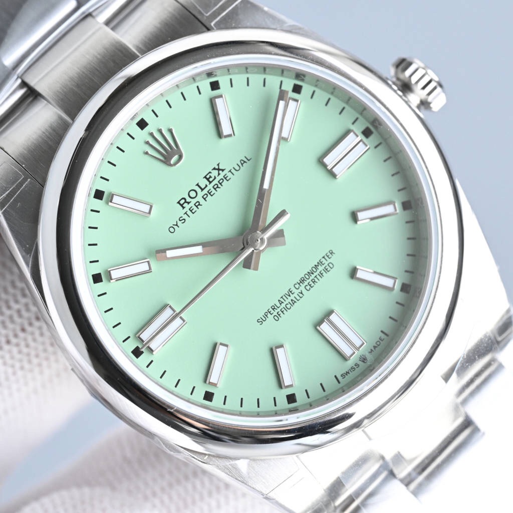 NEW 2025 ロレックス オイスターパーペチュアル 36mm 126000 キャンディピンクダイヤルRolex