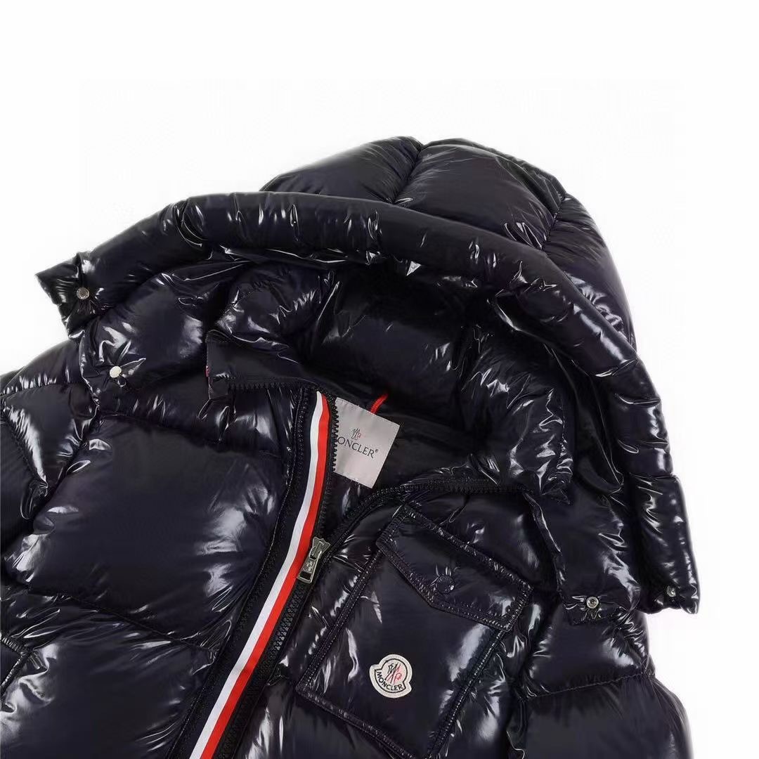 MONCLER ダウンジャケット Montbeliard（ユニセックス）「三色ストライプジッパー」(さんしょくストライプジッパー)