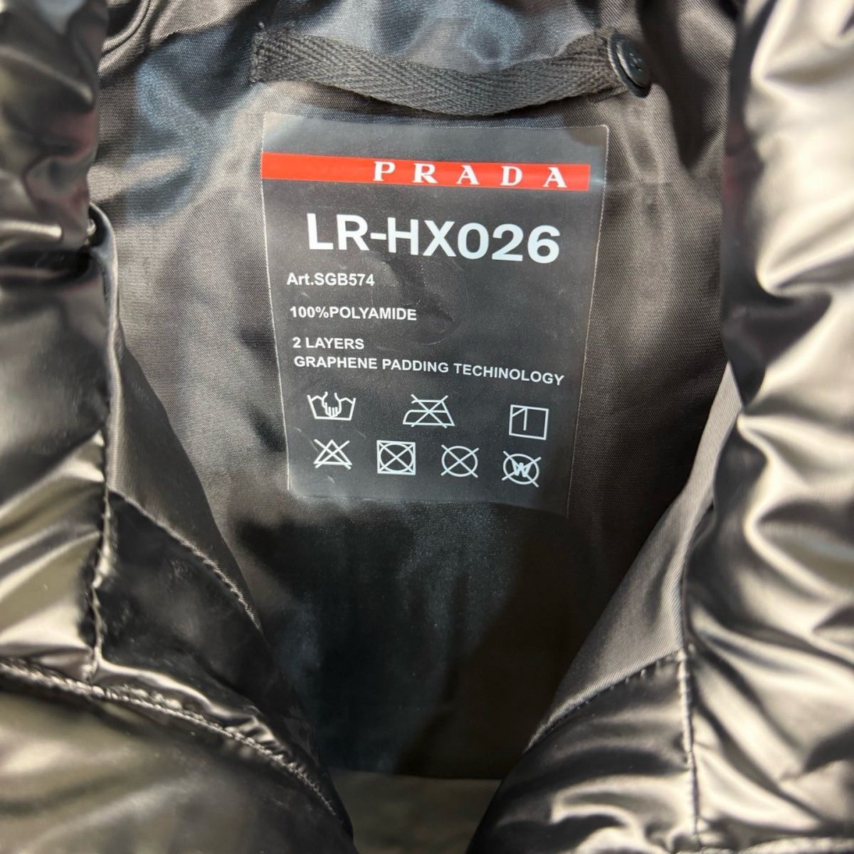 PRADA プラダ 文字ロゴ光沢ジレ 秋冬 高級 保温 男女兼用 カップル オーバーサイズ 万能