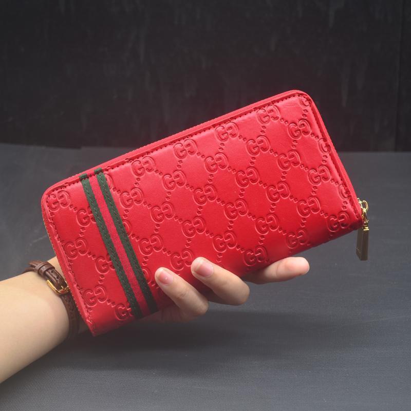 GUCCI(グッチ) ジップロゴ長財布 3色