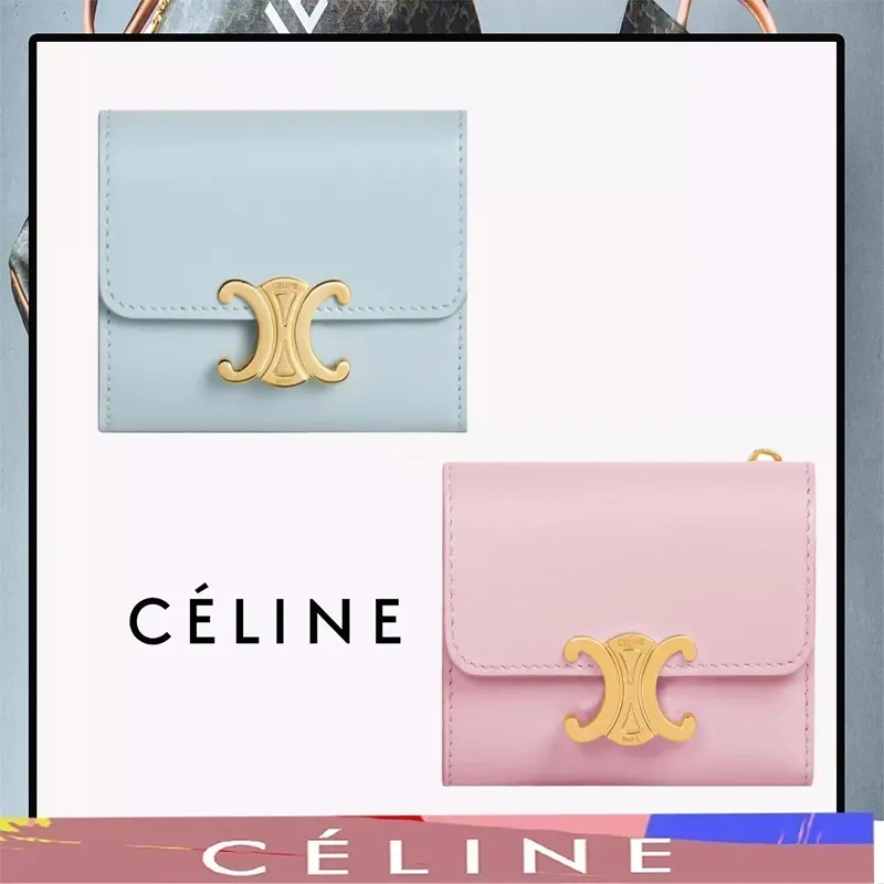 新品凳布 CELINE【入手困難】【財布】可愛い ★TRIOMPHE SMALL FLAP WALLET★【財布】