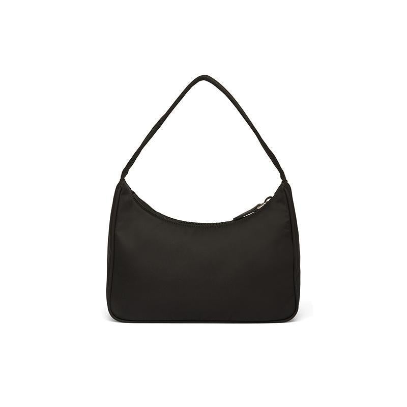 PRADA(プラダ) Re-Edition 2000 ナイロン ミニバッグ ブラック/レッド