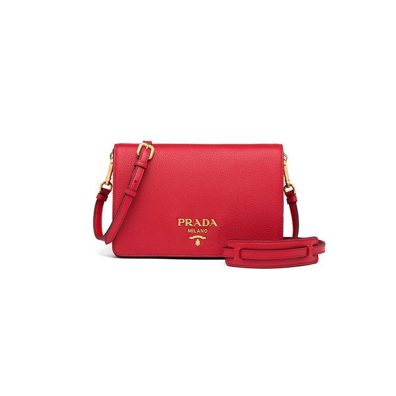 PRADA(プラダ) レザー ショルダーバッグ レッド