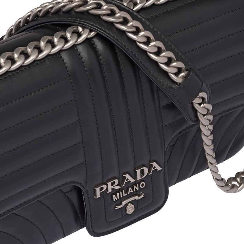 PRADA(プラダ) ダイアグラム レザー ショルダーバッグ ブラック