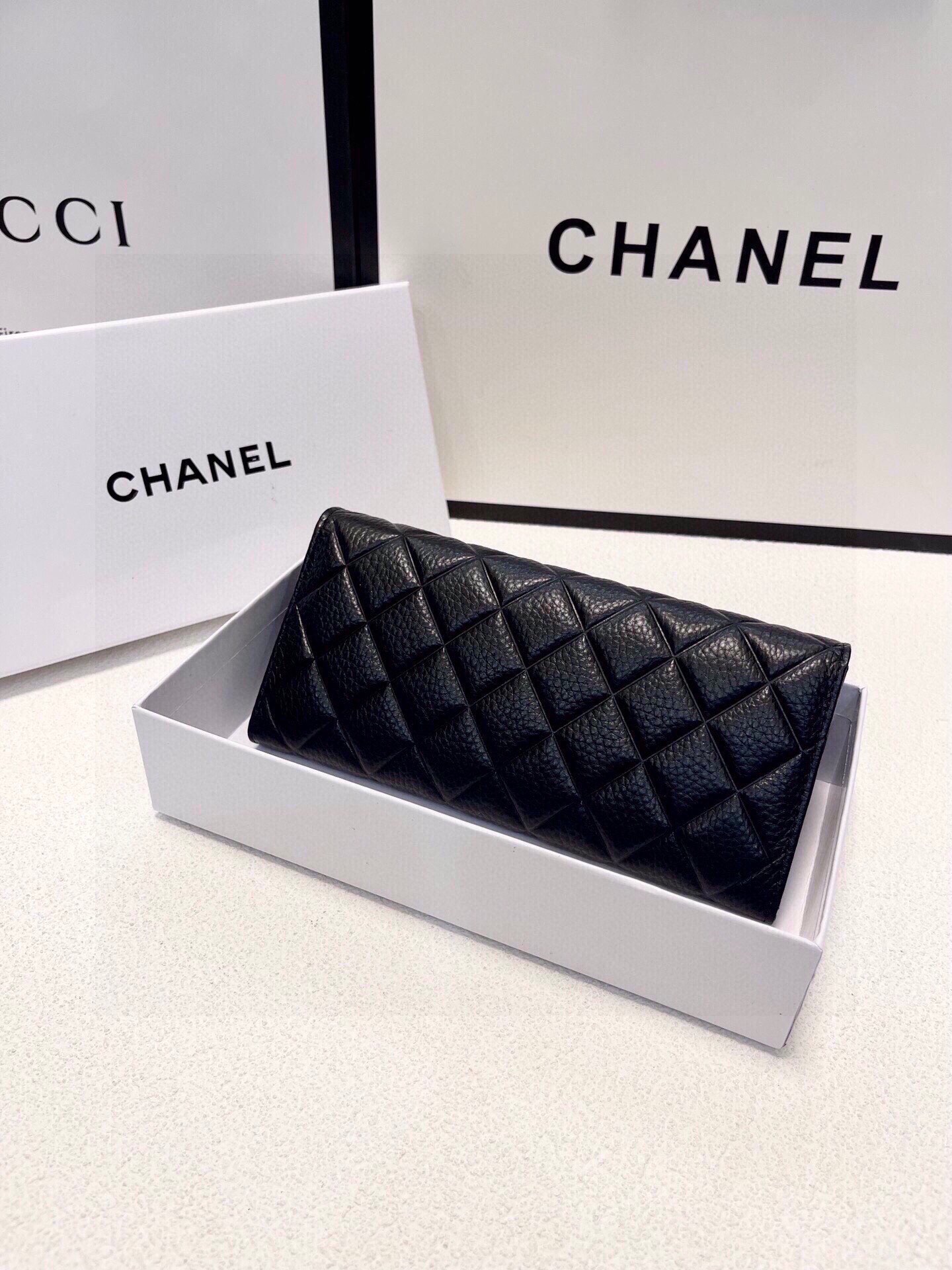 限定30個！CHANEL 財布 小香爆金牛革二つ折り財布 幅19CMx高10CM