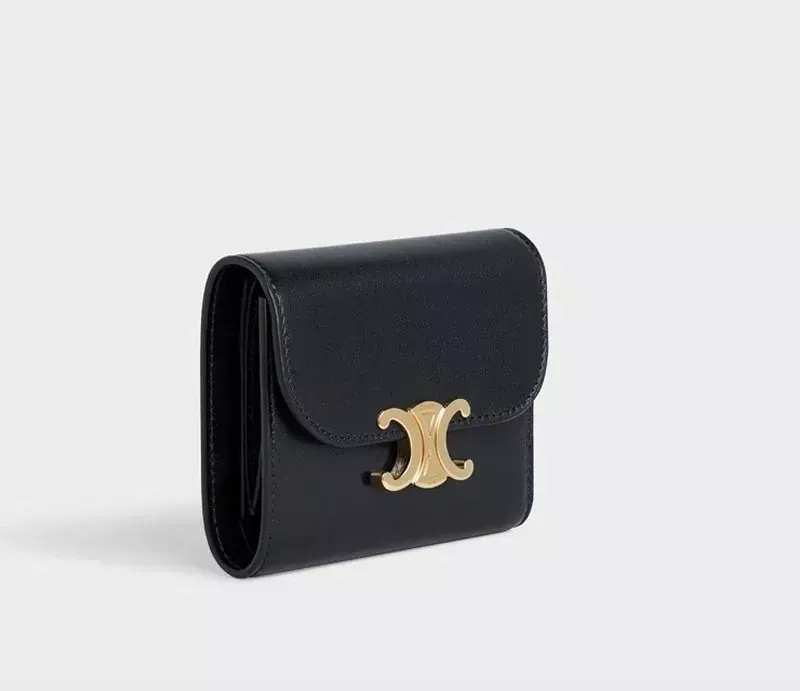 【CELINE】【送料無料】【代金引換】 コンパクト財布 TRIOMPHE