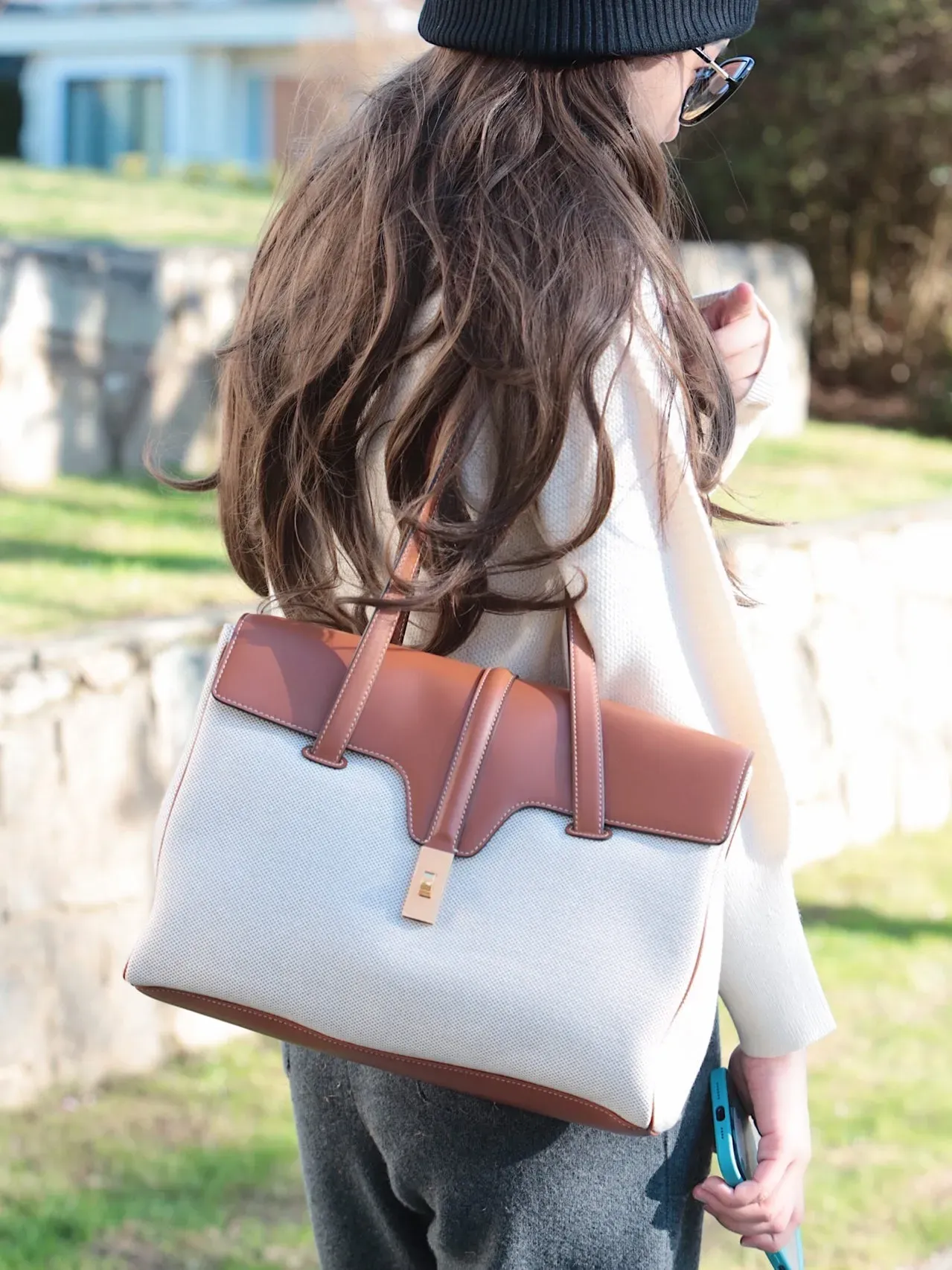 CELINE【セリーヌ】“本命” レディース通勤バッグ❤ミディアム ソフト16（セーズ）バッグ