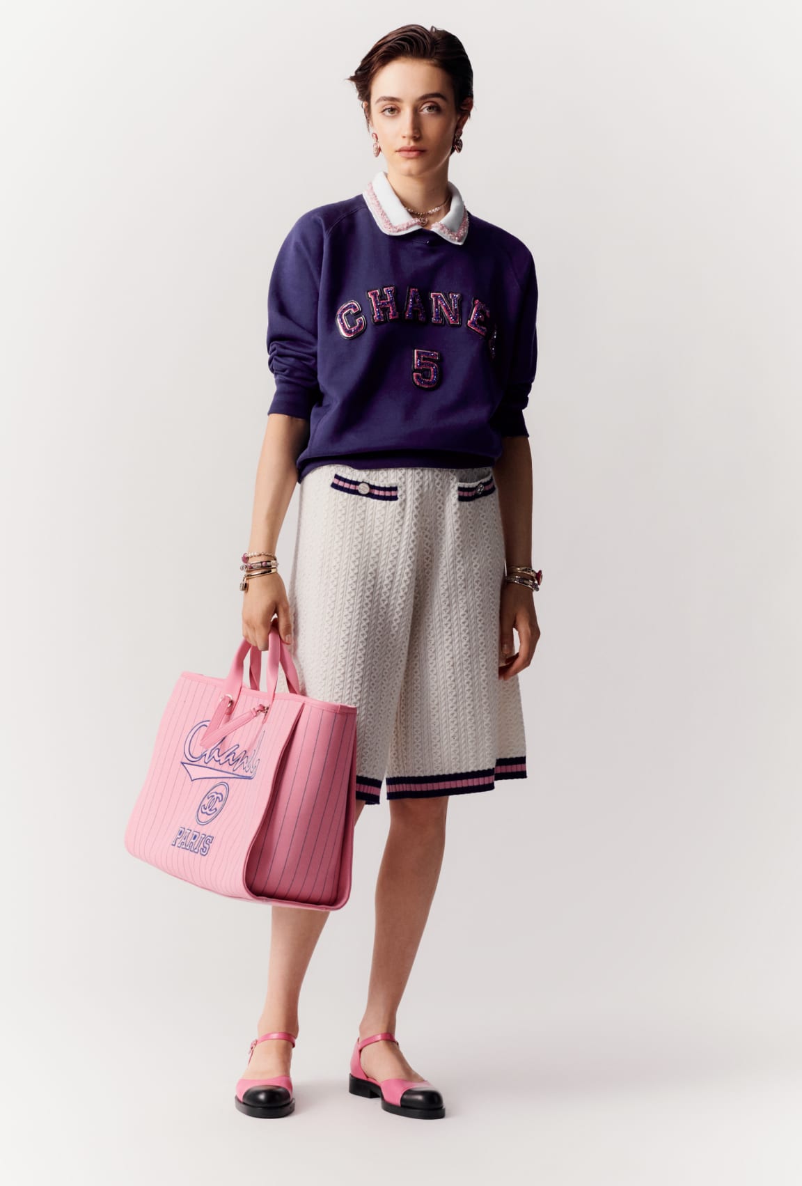 CHANEL (シャネル)  マキシ ショッピング バッグ