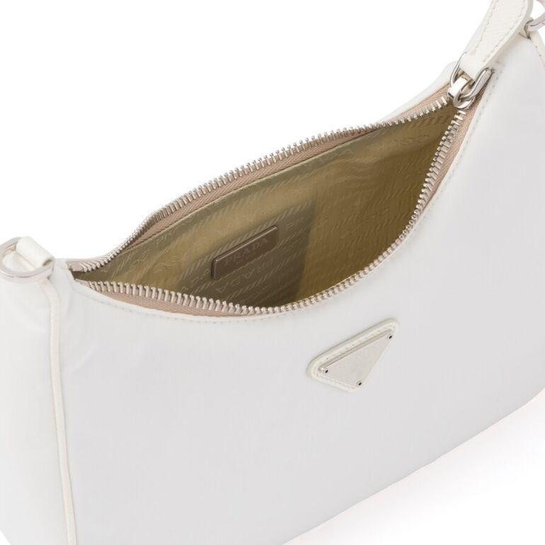 PRADA(プラダ) Re-Edition 2005 ナイロン ショルダーバッグ ホワイト