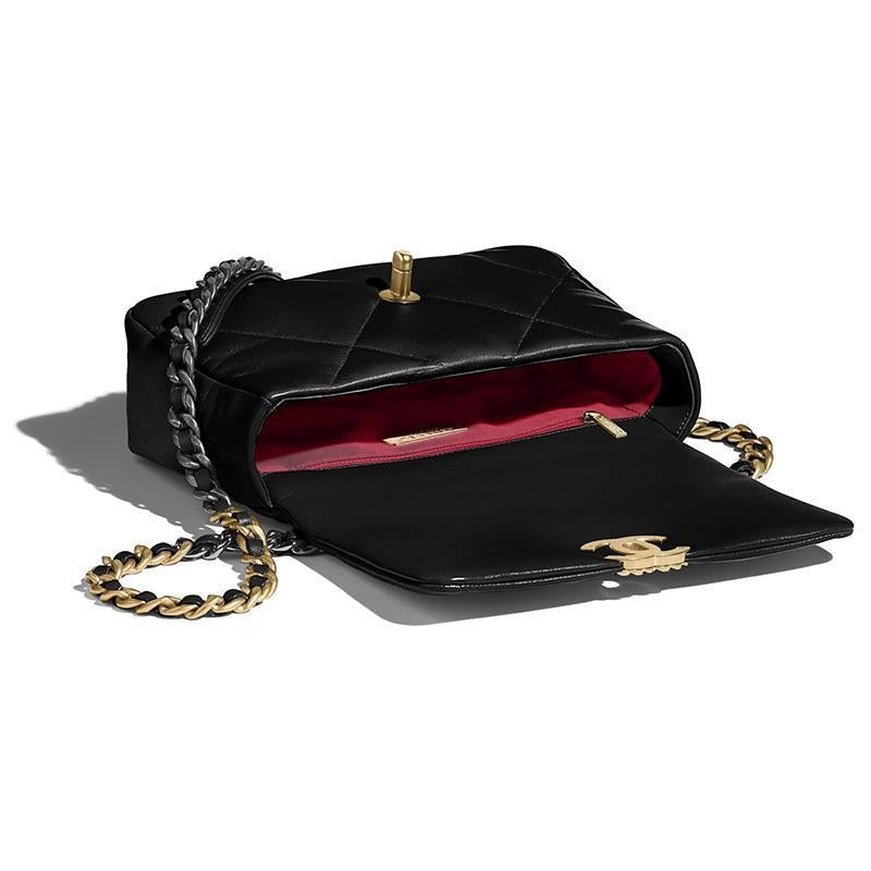 CHANEL(シャネル) 19 フラップ バッグ