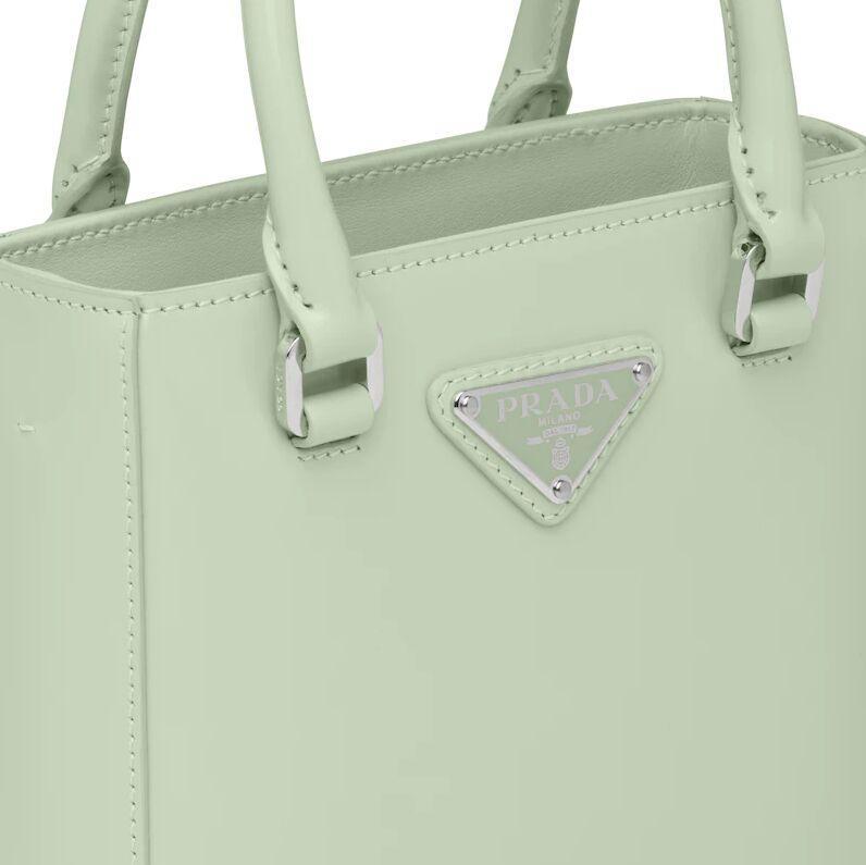 PRADA(プラダ) スモール ブラッシュドレザー トートバッグ グリーン