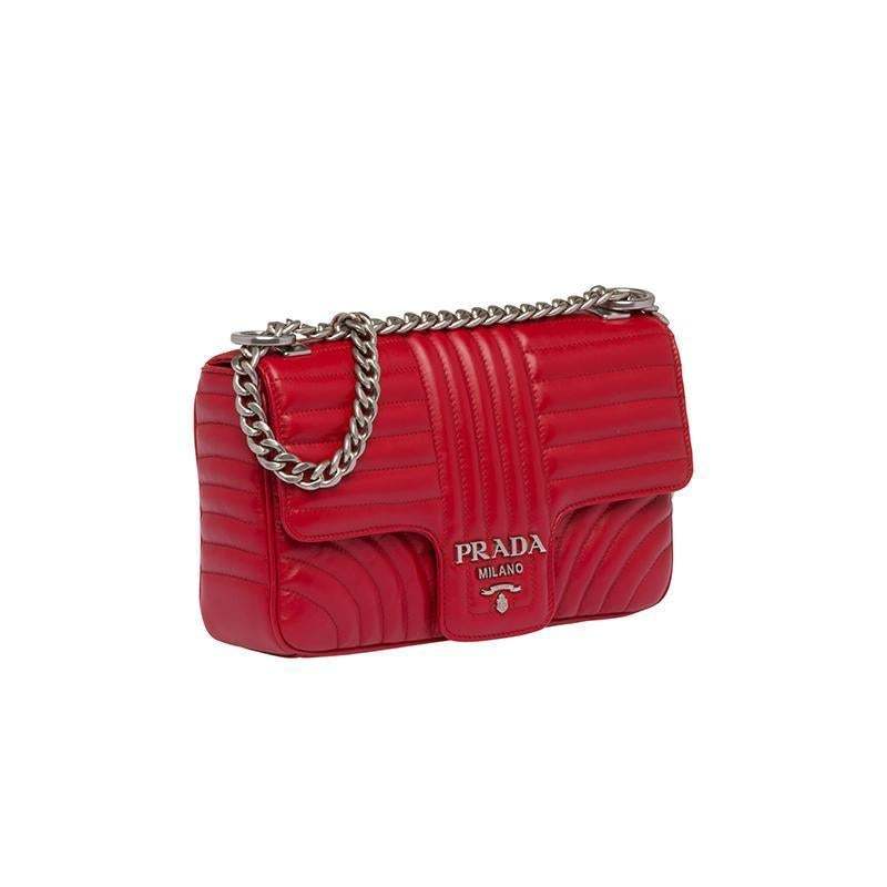 PRADA(プラダ) ダイアグラム レザー ショルダーバッグ レッド