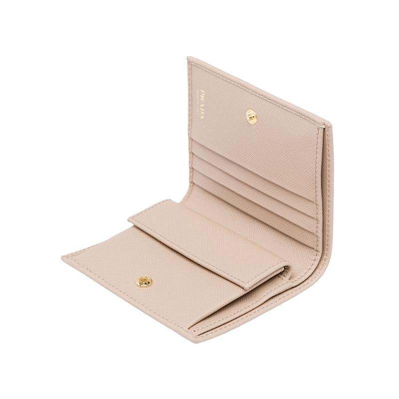 PRADA(プラダ) サフィアーノレザー 二つ折り財布 ベージュ