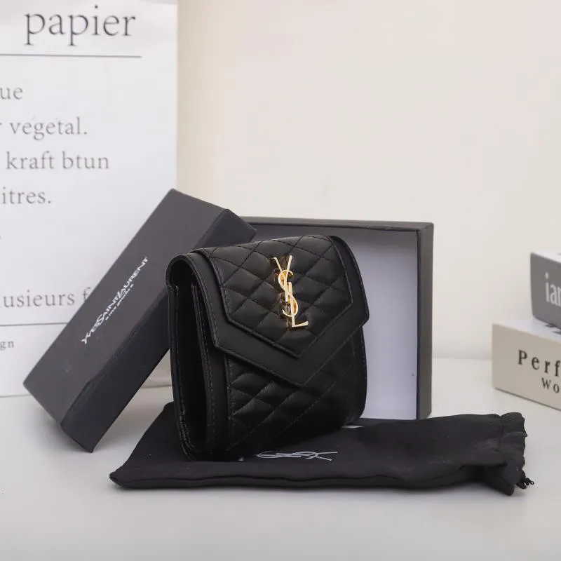 Saint Laurent GABYキルティング羊革ショート三つ折り財布