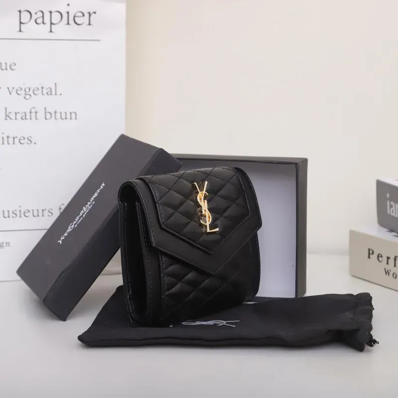 Saint Laurent GABYキルティング羊革ショート三つ折り財布