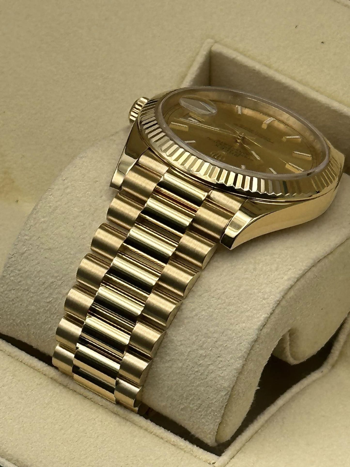 2020 ロレックス デイデイト 40mm 228238 プレジデンシャル シャンパンダイヤル