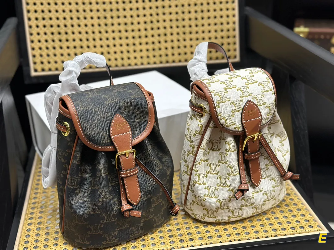 ミディアム バックパック / トリオンフキャンバス XL ブラック