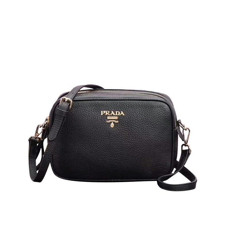 PRADA(プラダ) レザー ショルダーバッグ ブラック