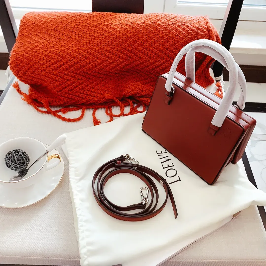 Loewe-ロエベ ポスタル バッグ メーラーバッグ