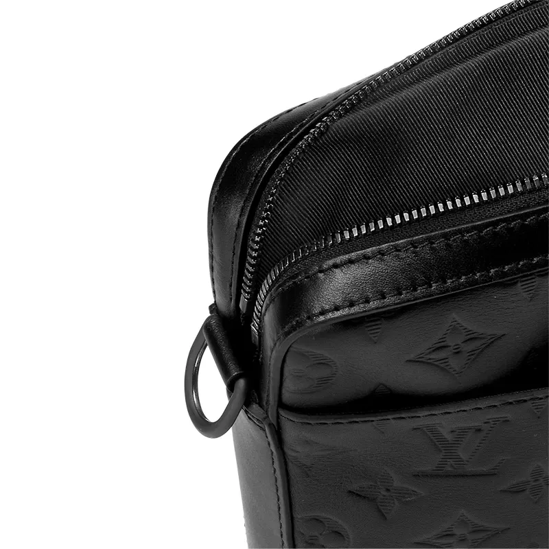 LOUIS VUITTON（ルイヴィトン）デュオメッセンジャー