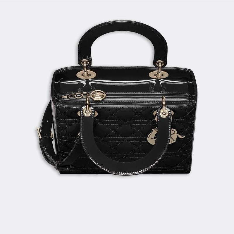 限定30個！売り切れ次第終わり！【DIOR |公式サイトは正規品】「BAILA」雑誌掲載中村アン愛用★新作LADY DIOR ミディアムバッグ