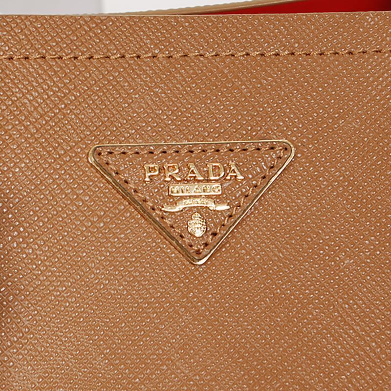 PRADA(プラダ) ダブルバッグ ブラウン