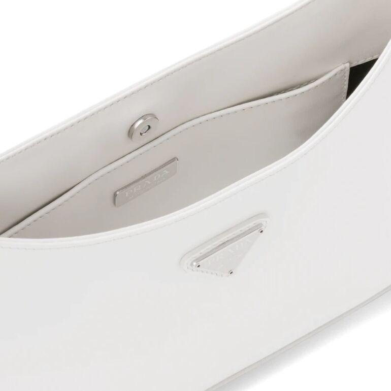 PRADA(プラダ) クレオ ブラッシュドレザー ショルダーバッグ ホワイト