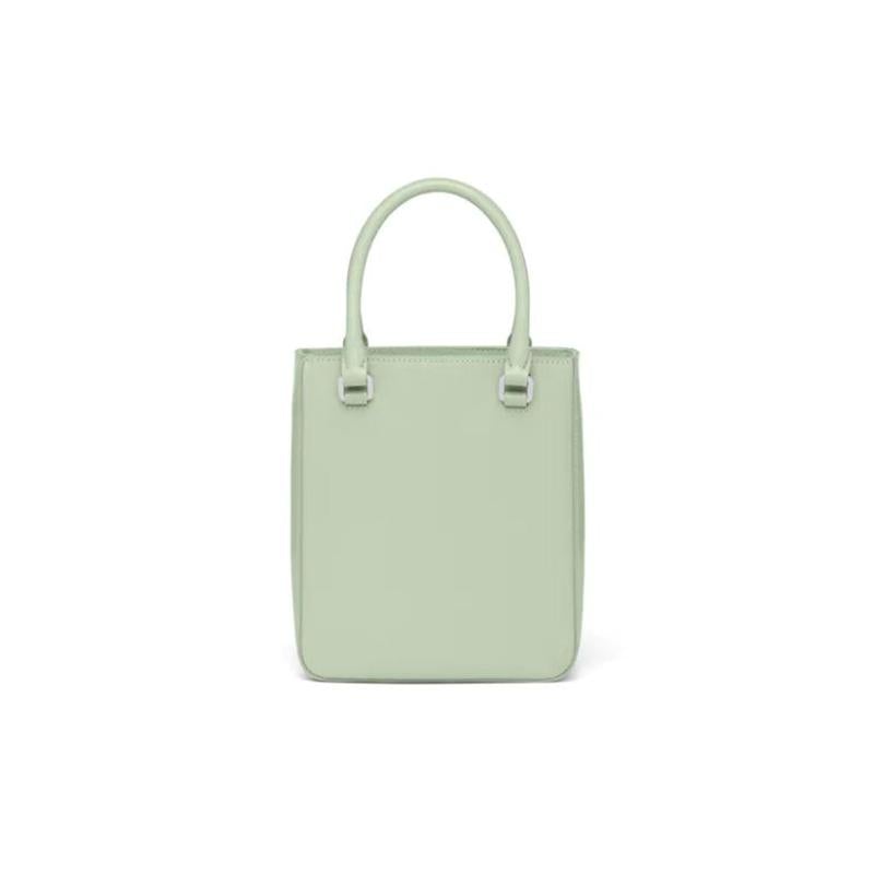 PRADA(プラダ) スモール ブラッシュドレザー トートバッグ グリーン