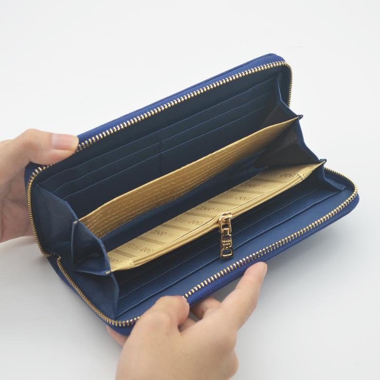 PRADA(プラダ) サフィアーノレザー 財布 ブルー