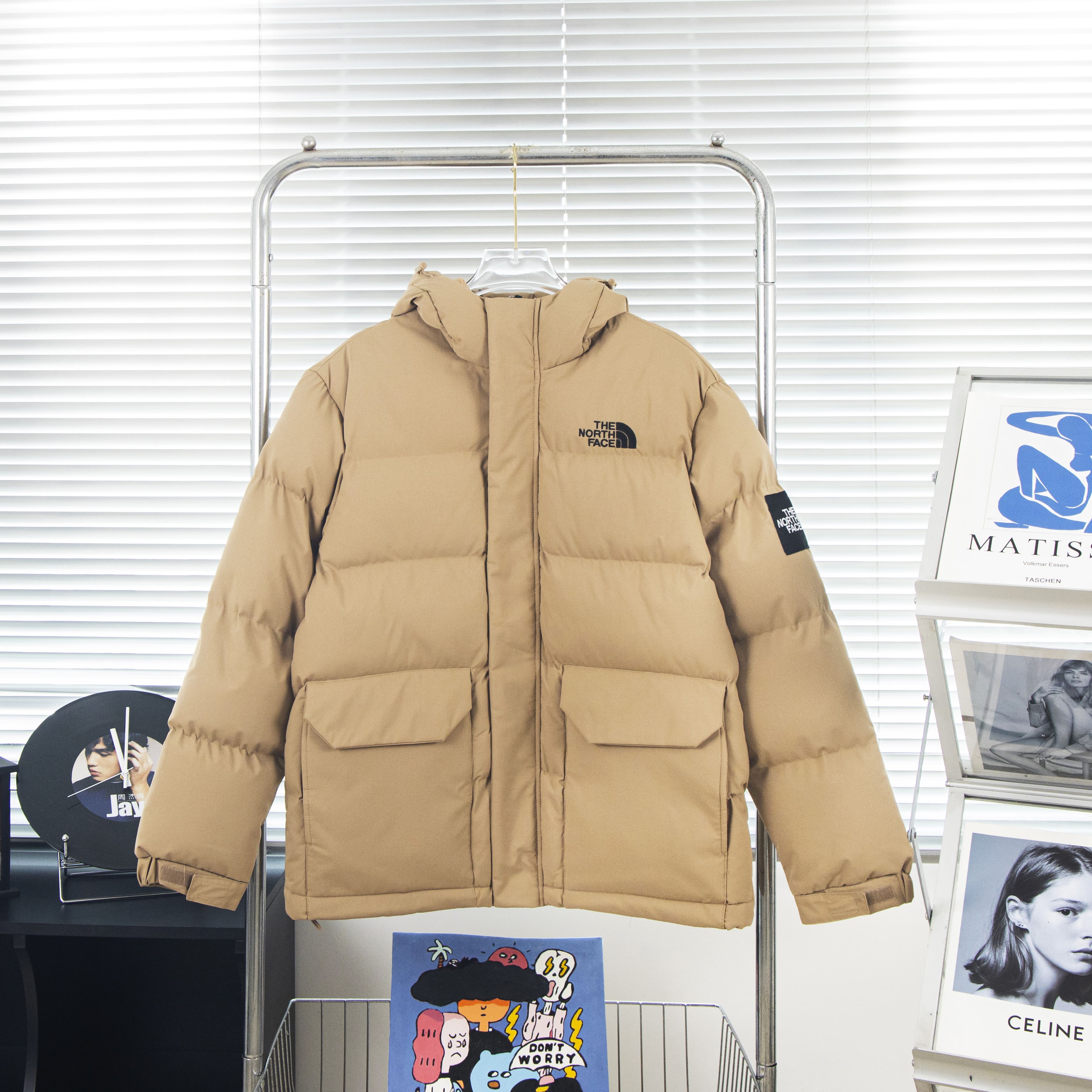 ★新作・24SS★人気★【THE NORTH FACE】★M'S NUPTSE ON BALL JACKET