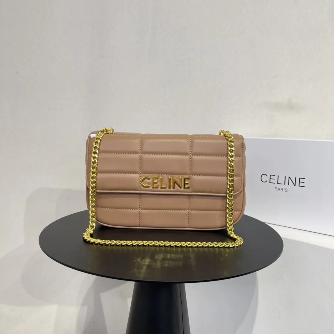 CELINE チェーン ショルダーバッグ マトラッセ モノクローム / キルティング ゴートスキン ブラック