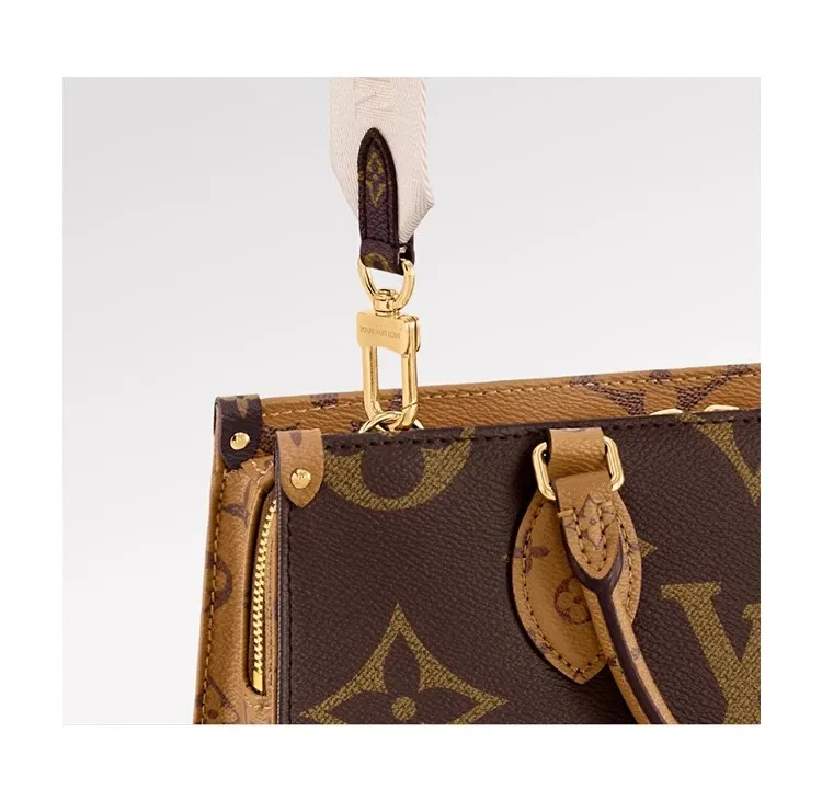 LOUIS VUITTON（ルイヴィトン）オンザゴー EW