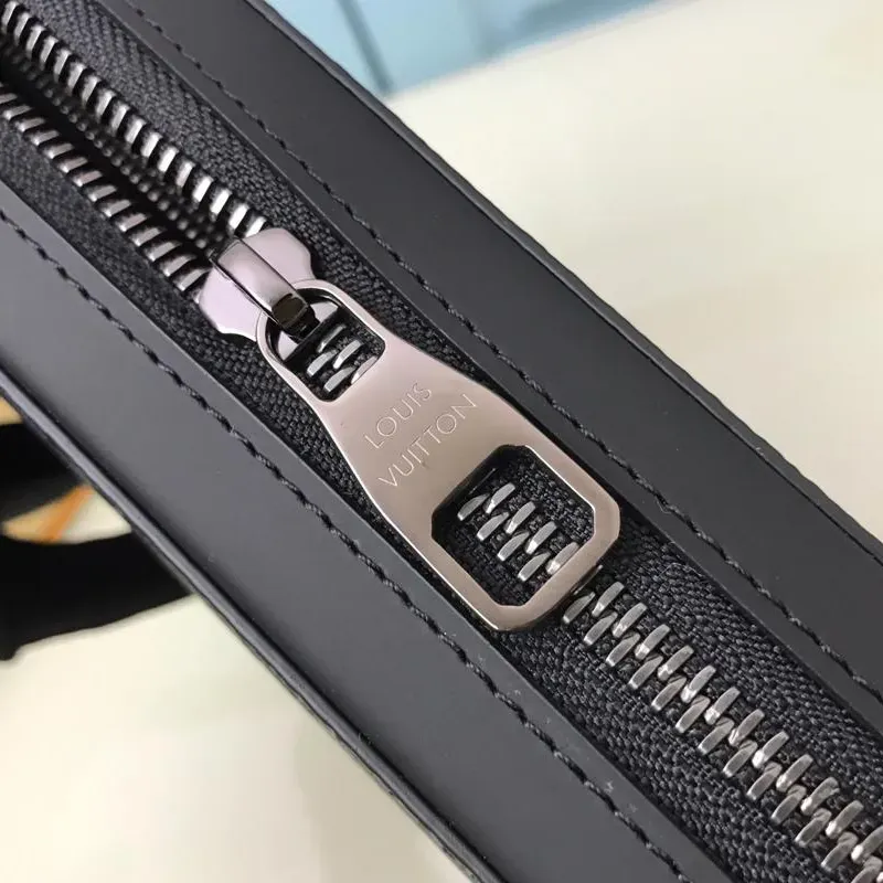 Louis Vuitton（ルイヴィトン）ジッピー XL