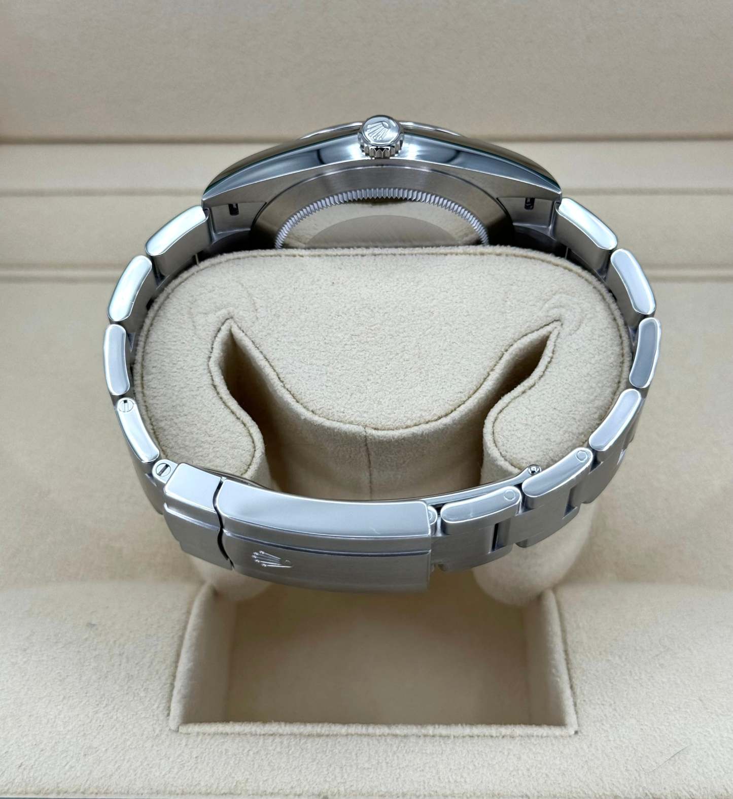 NEW 2024 ロレックス オイスターパーペチュアル 41mm 124300 セレブレーションダイヤル