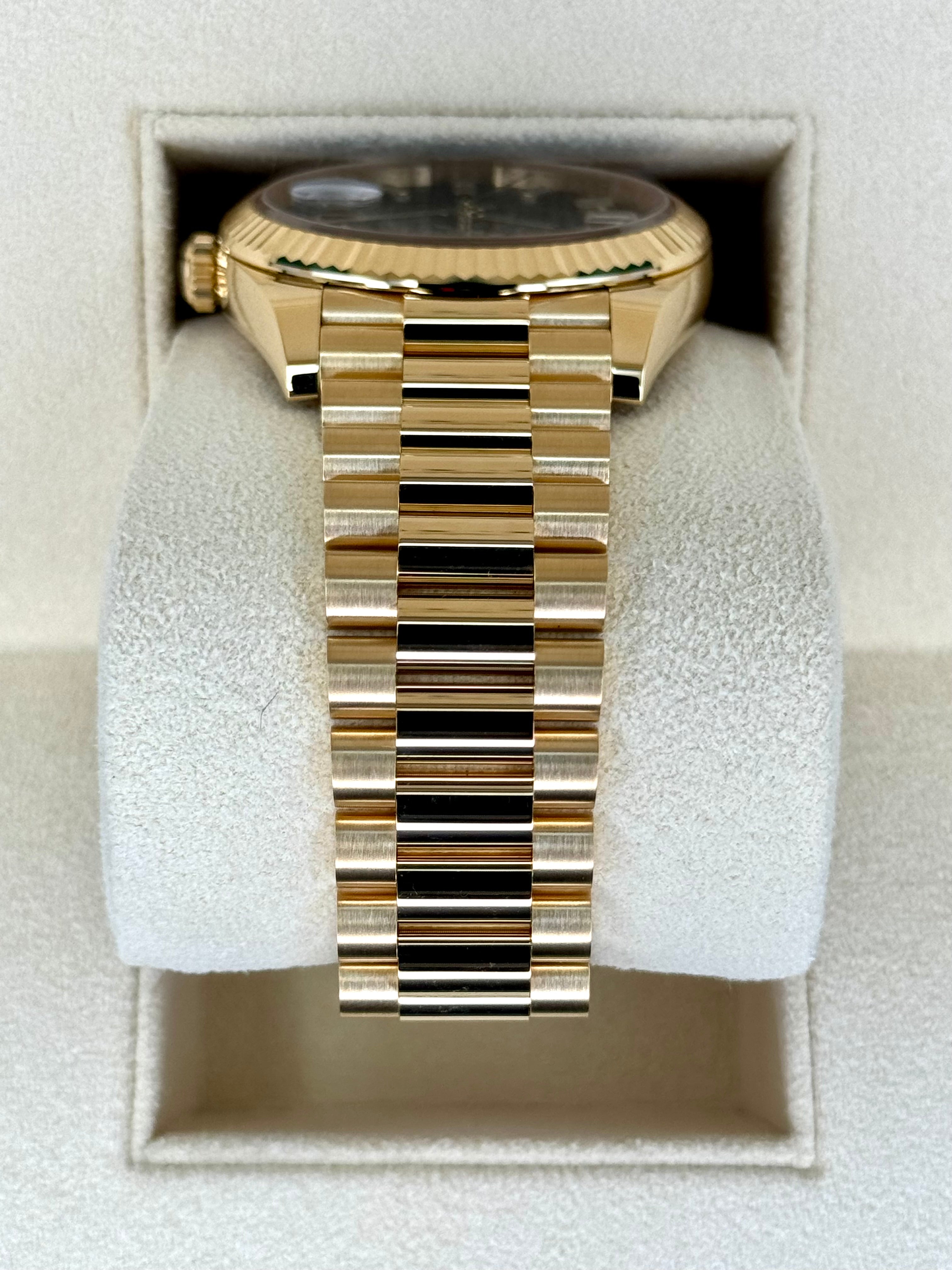 NEW ロレックス デイデイト 40mm 228238 ブラックオニキスダイヤダイヤル