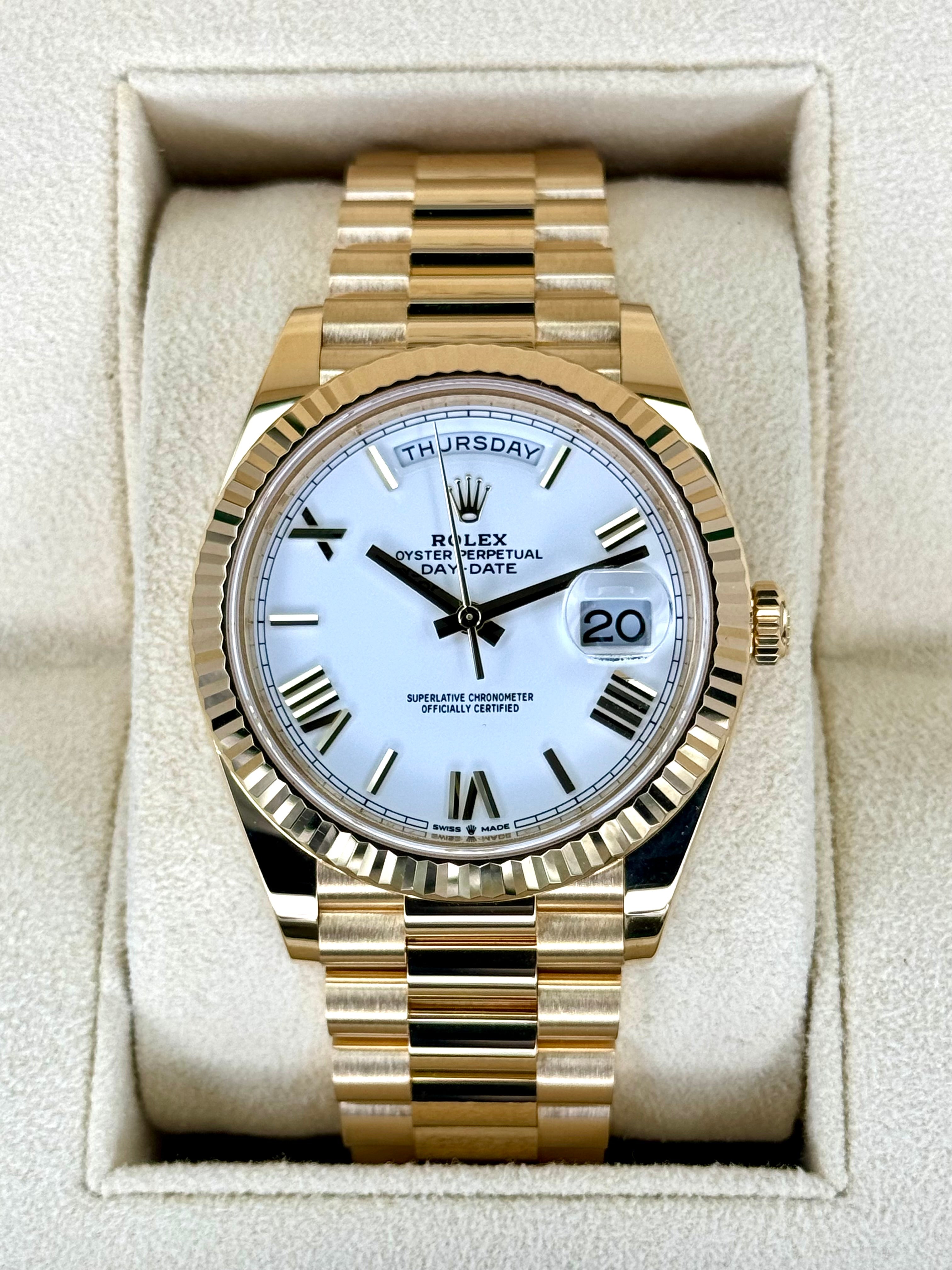 2022 ロレックス デイデイト 40mm 228238 プレジデンシャル ホワイトダイヤル