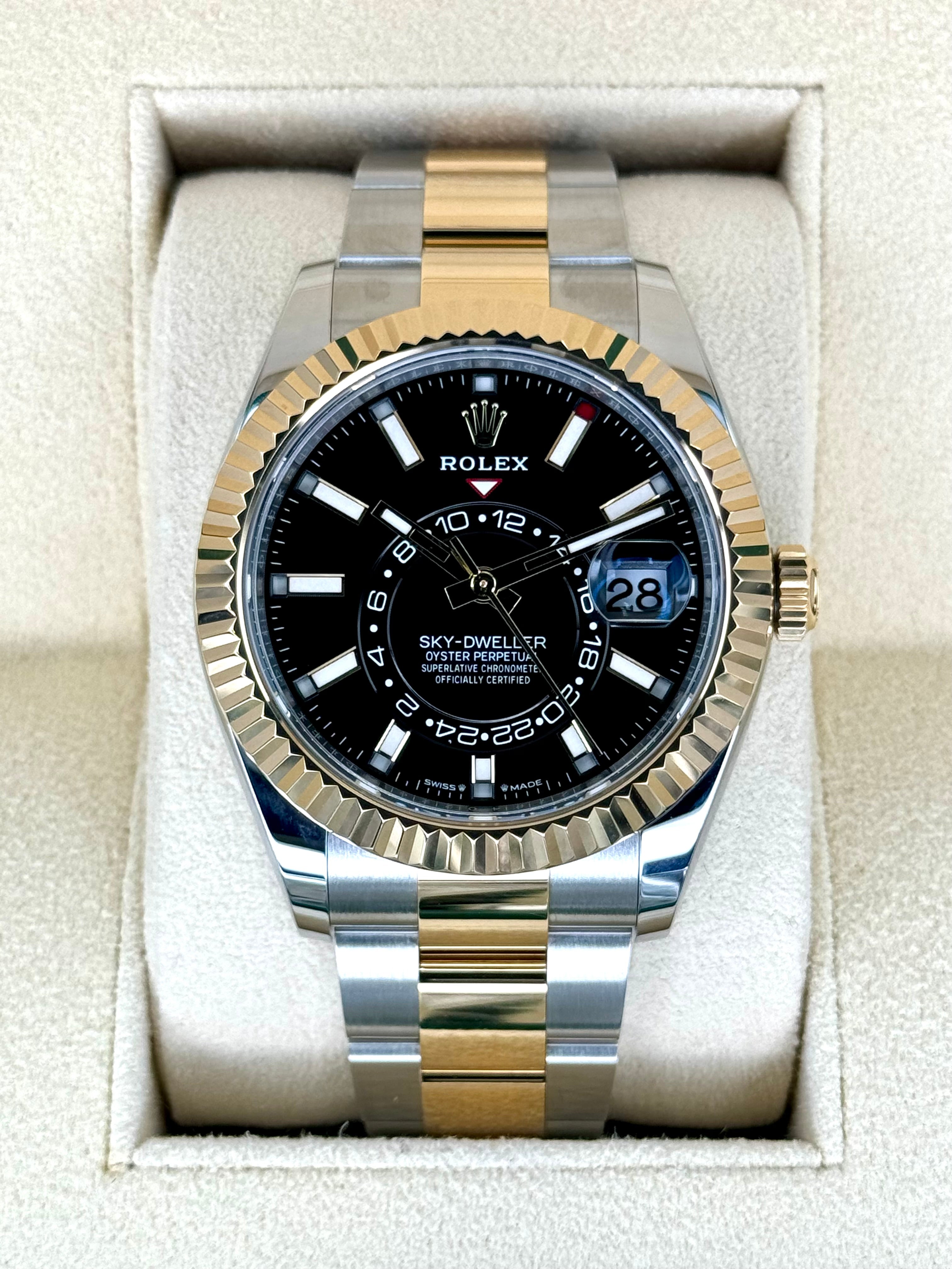 NEW 2024 ロレックス スカイドゥエラー 42mm 336933 ツートーンオイスターブラックダイヤル