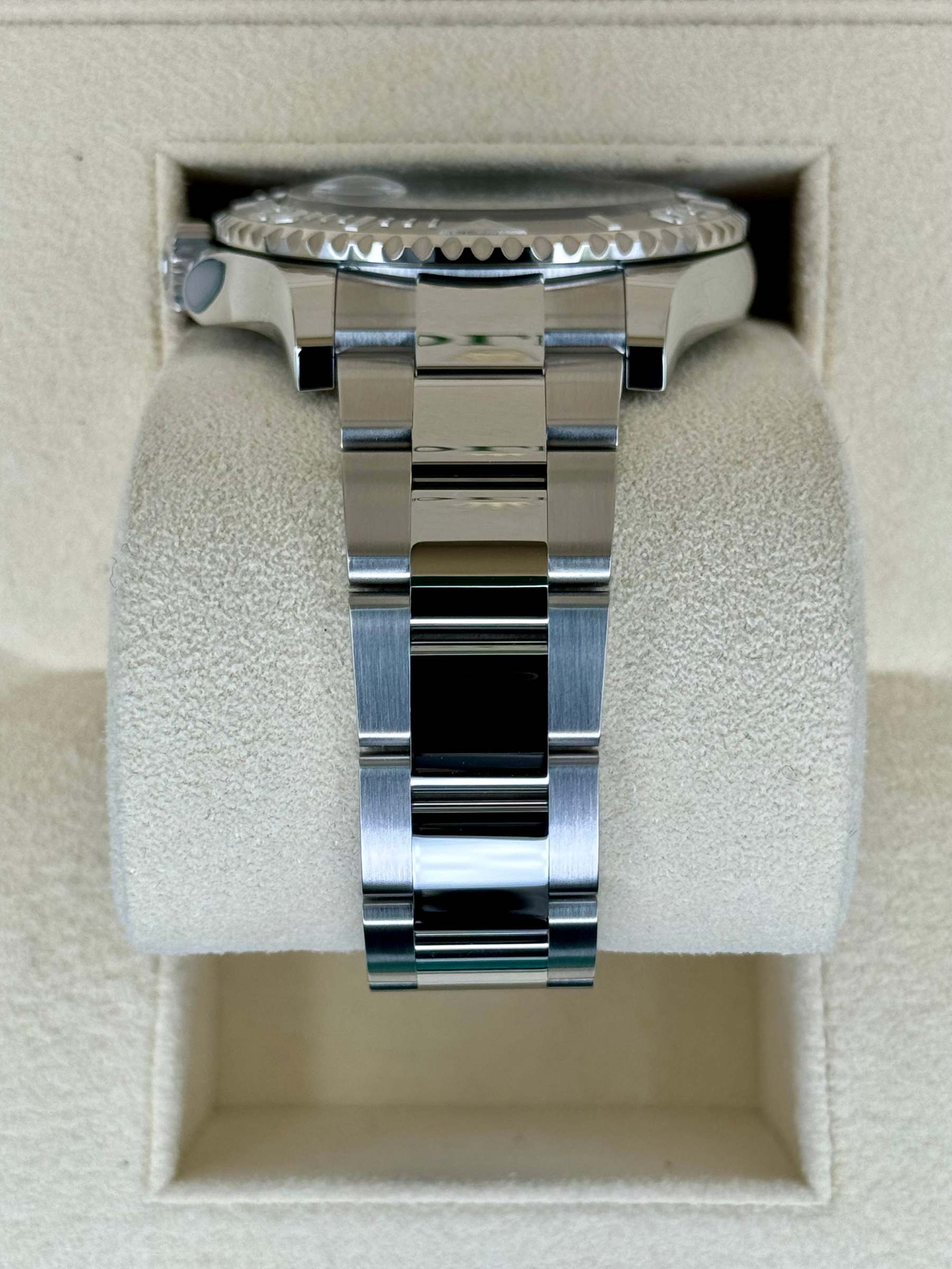 NEW 2024 ロレックス ヨットマスター 40mm 126622 ステンレススティール ロジウム文字盤