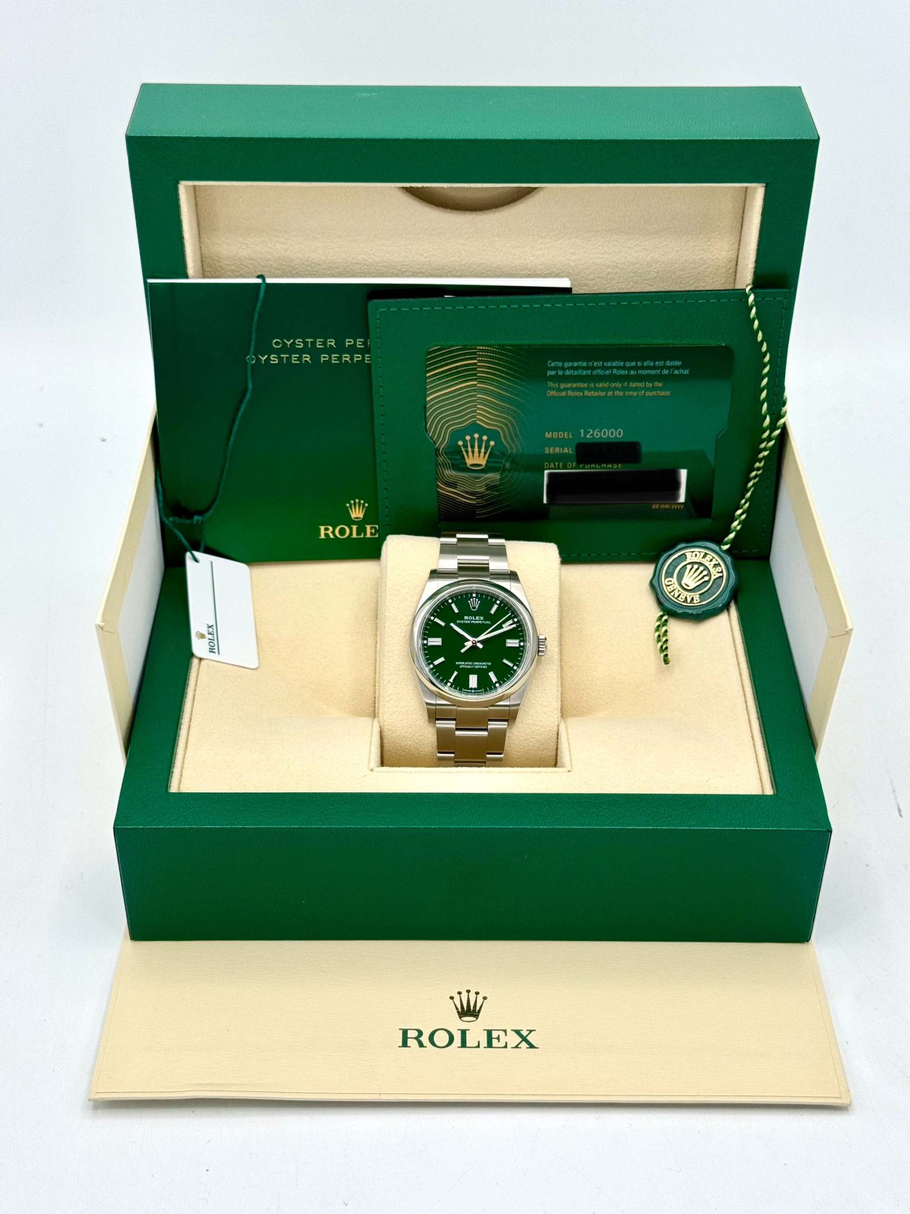 NEW 2024 ロレックス オイスターパーペチュアル 36mm 126000 グリーンダイヤル