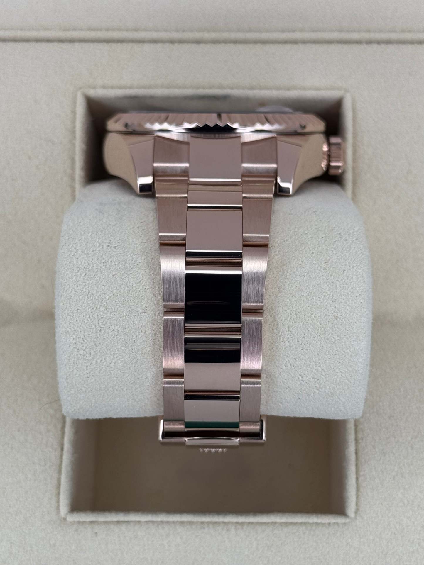 2023 ロレックス スカイドゥエラー 42mm 326935 ローズゴールド ホワイトダイヤル