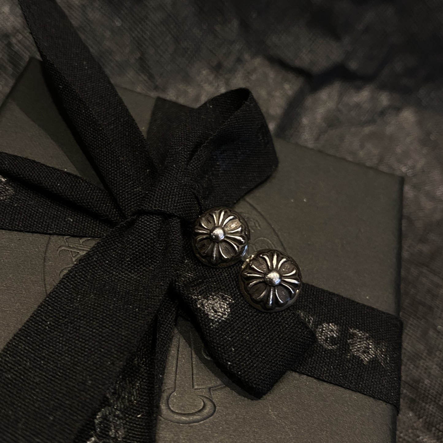 Chrome Hearts（クロム・ハーツ）のクロスフラワーシールドイヤリング