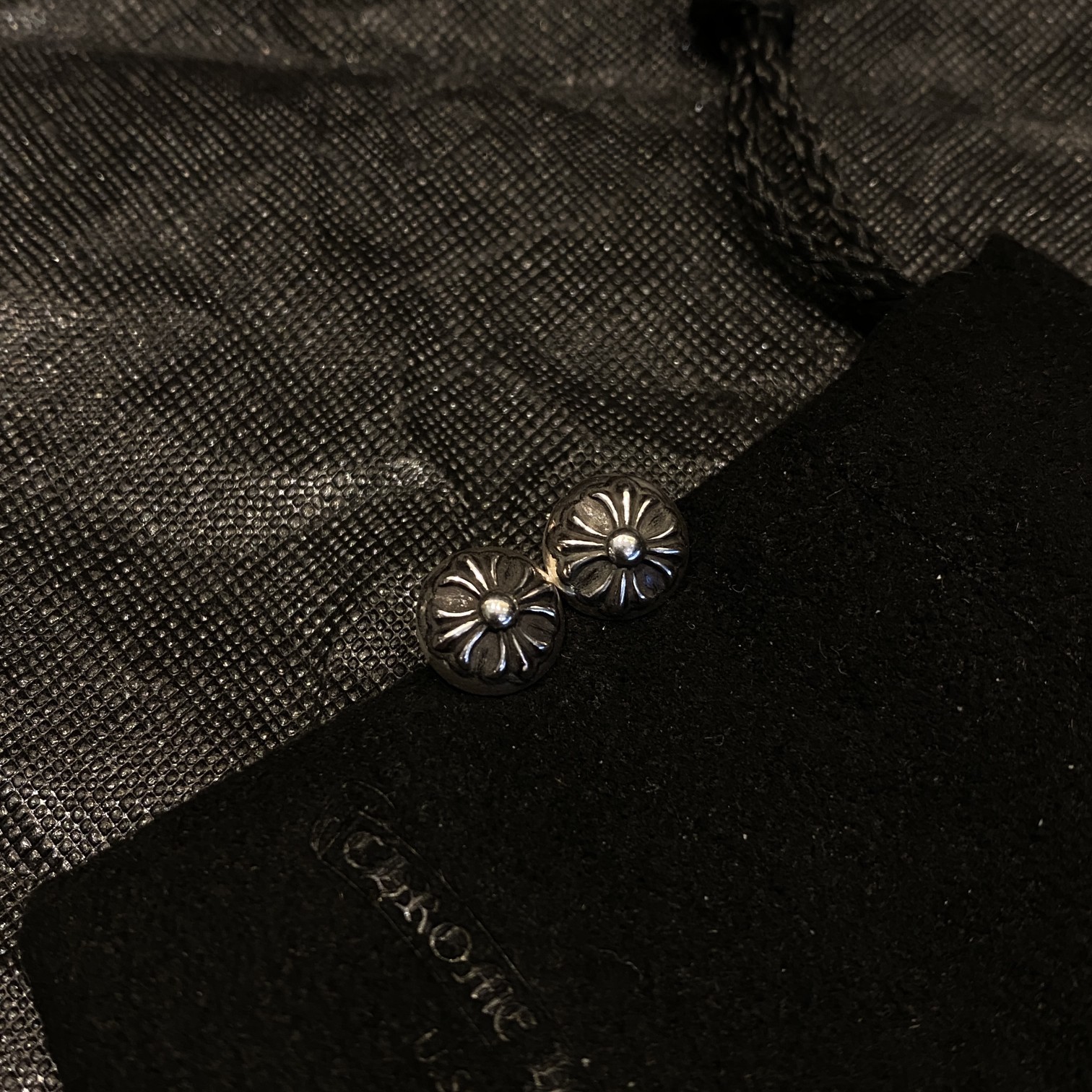 Chrome Hearts（クロム・ハーツ）のクロスフラワーシールドイヤリング