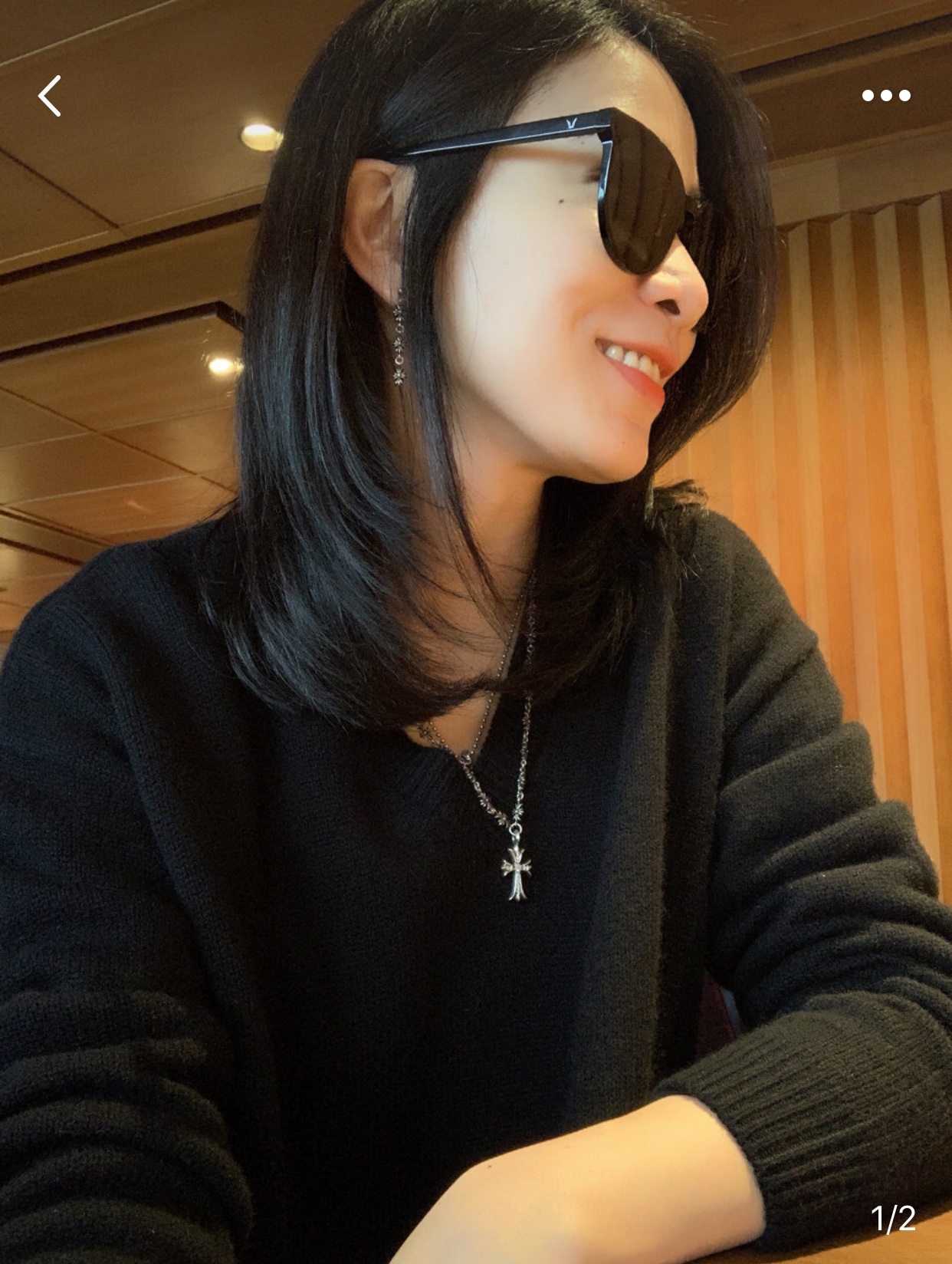 Chrome Hearts（クロム・ハーツ）の三つのセクションからなるクロスフラワーイヤリング