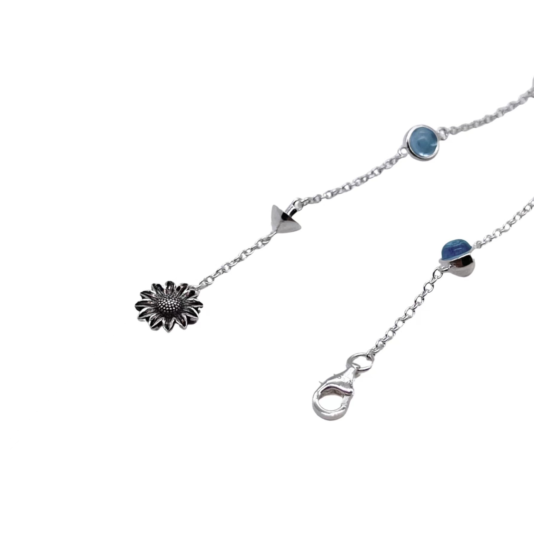 Gucci（グッチ）のダブル G の真珠貝ブレスレット