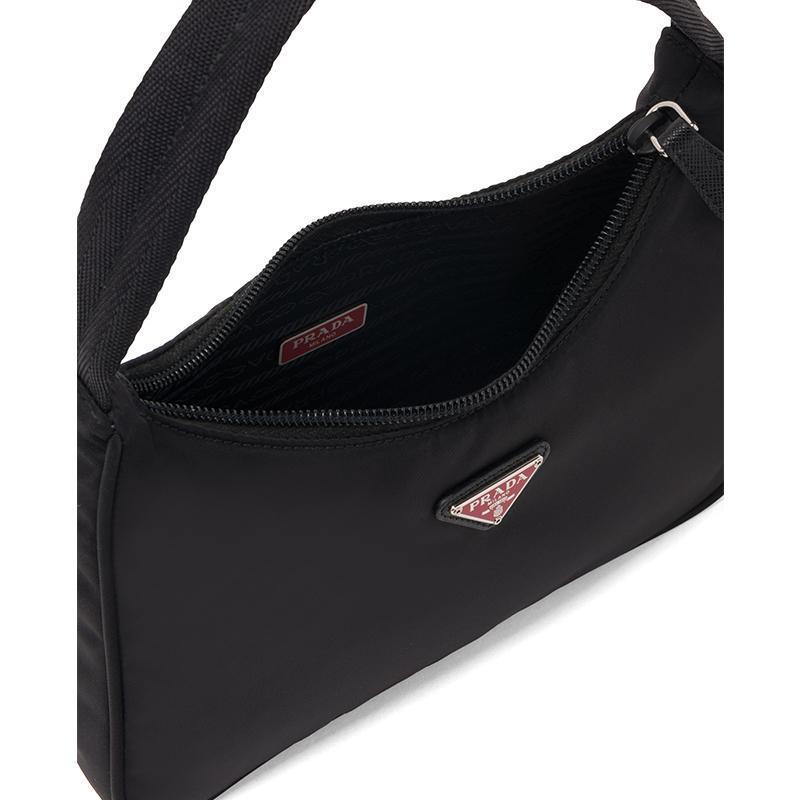 PRADA(プラダ) Re-Edition 2000 ナイロン ミニバッグ ブラック/レッド