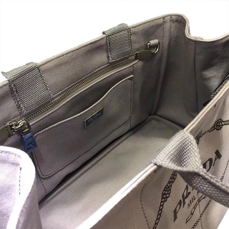 PRADA(プラダ) カナパ ファブリック ハンドバッグ グレー