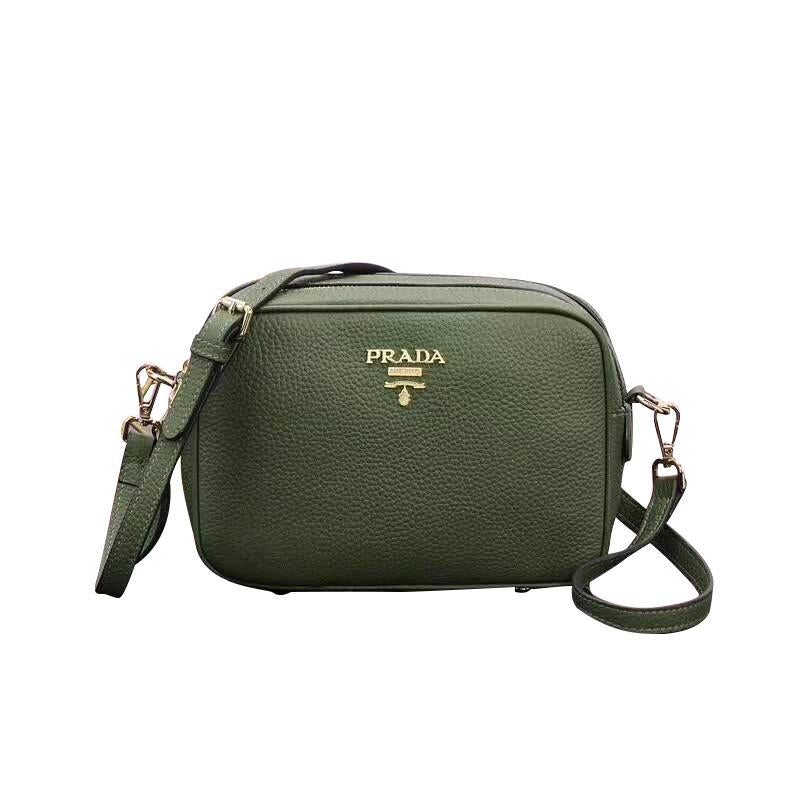 PRADA(プラダ) レザー ショルダーバッグ グリーン