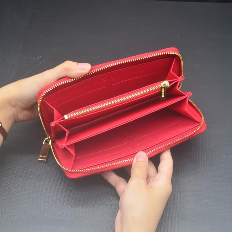 GUCCI(グッチ) ジップロゴ長財布 3色