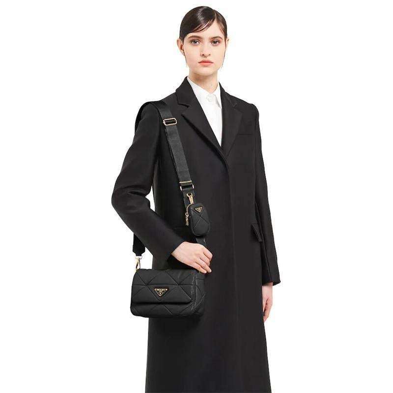 PRADA(プラダ) システムナッパレザーパッチワークバッグ ブラック